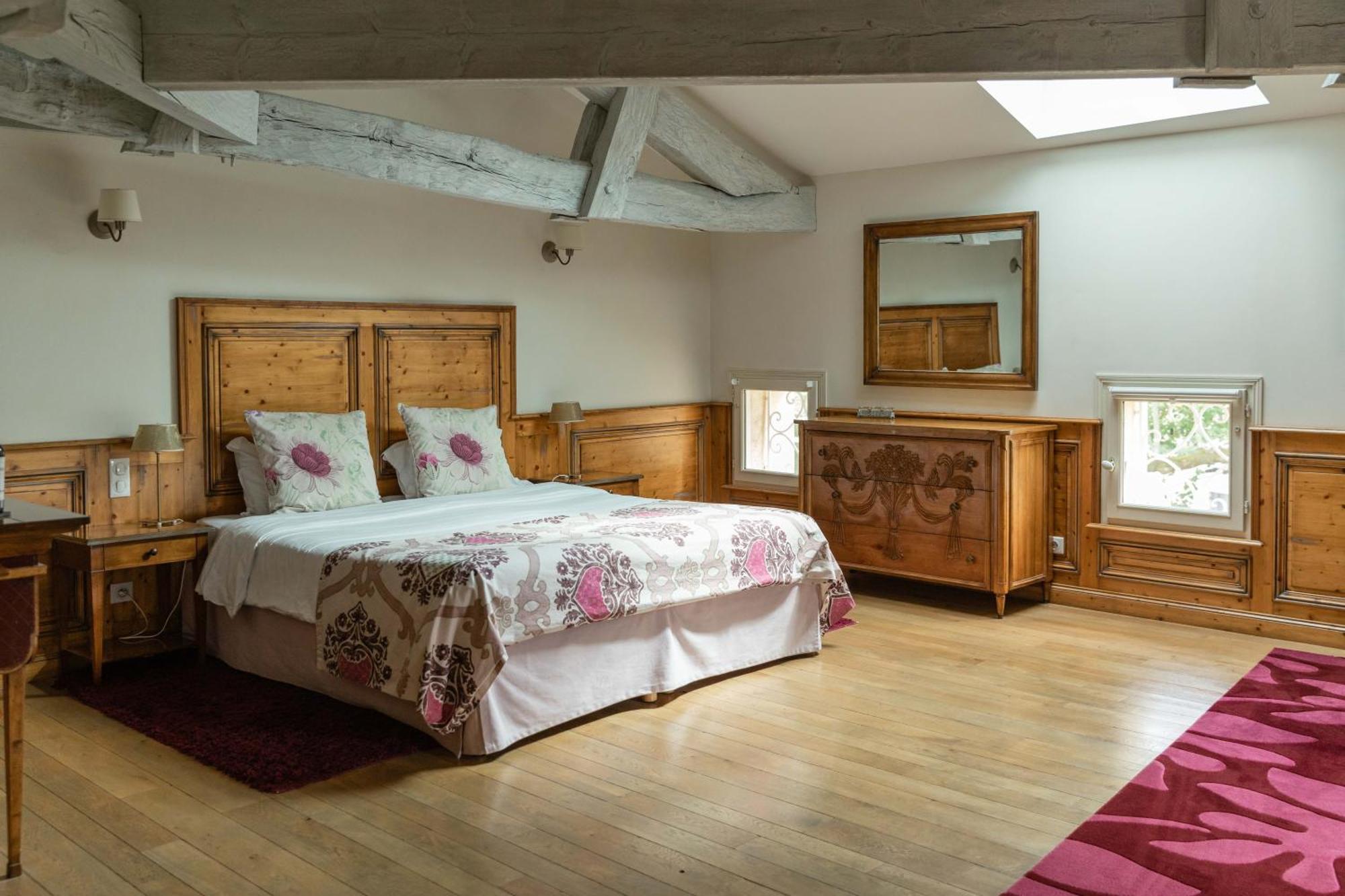 Villa Heloise Hotel Puisseguin Buitenkant foto